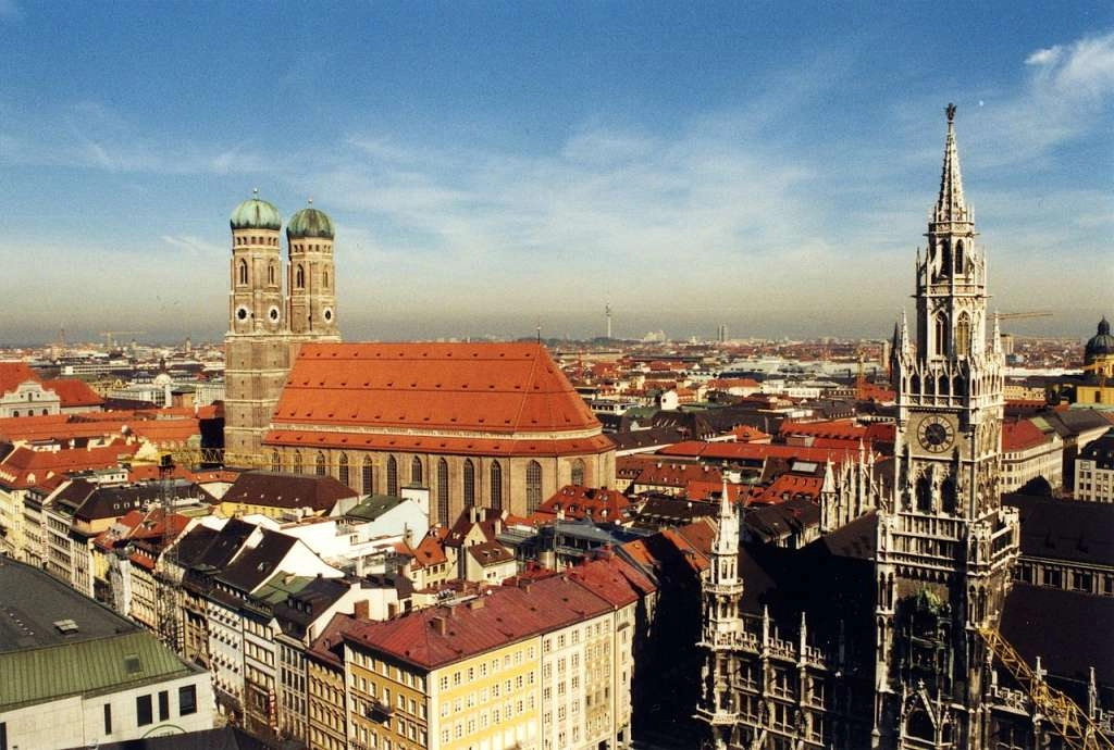 Oktoberfest zatvoren na nekoliko sati zbog istrage o prijetnji bombom u Minhenu